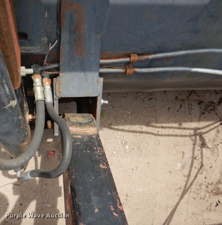 image for item DN7388 International Hydro  tractor