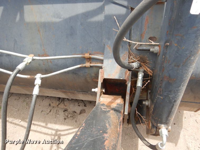 image for item DN7388 International Hydro  tractor