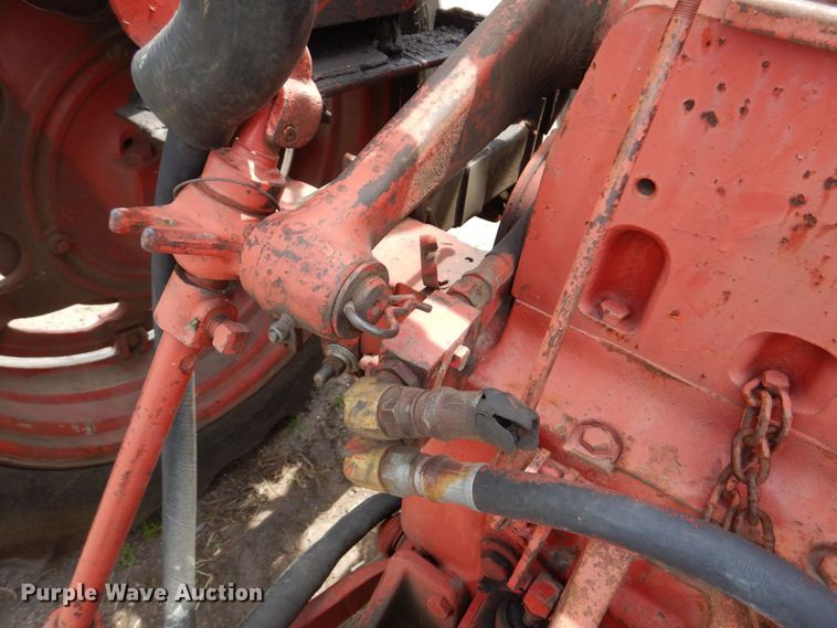 image for item DN7388 International Hydro  tractor