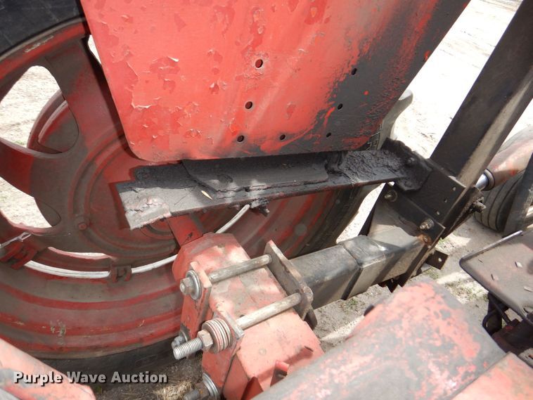 image for item DN7388 International Hydro  tractor