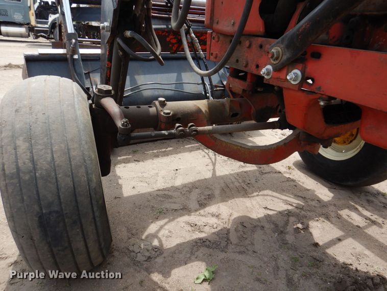 image for item DN7388 International Hydro  tractor