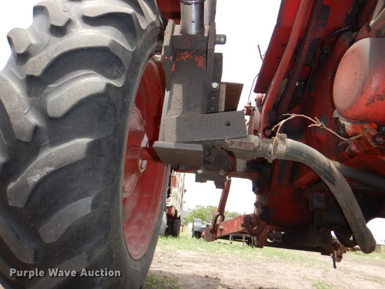 image for item DN7388 International Hydro  tractor