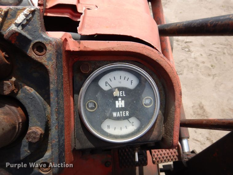 image for item DN7388 International Hydro  tractor