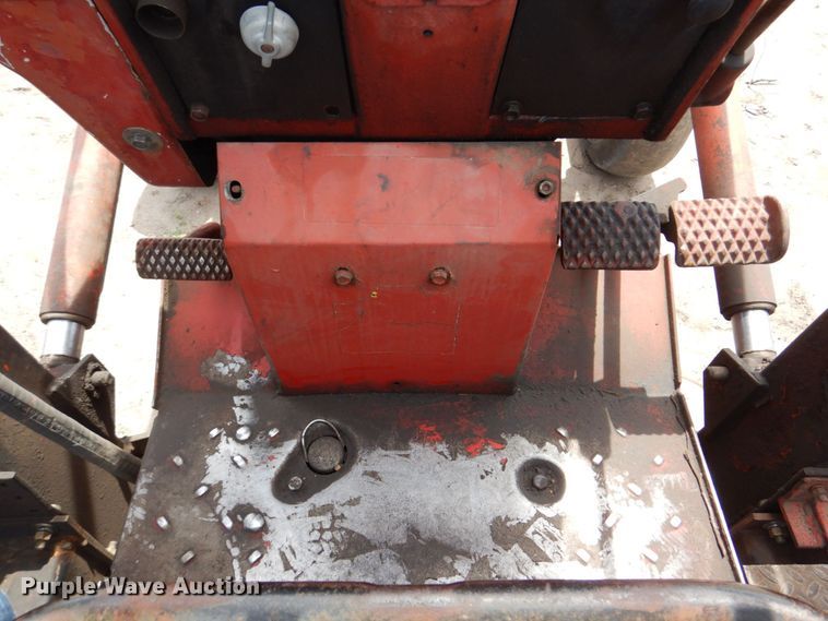 image for item DN7388 International Hydro  tractor