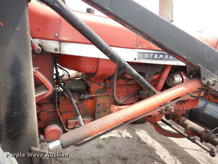 image for item DN7388 International Hydro  tractor