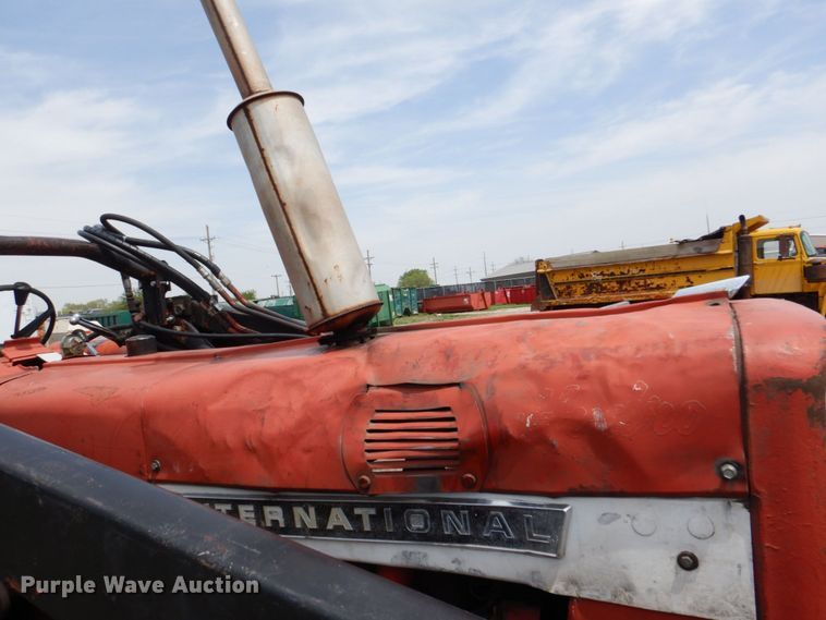 image for item DN7388 International Hydro  tractor