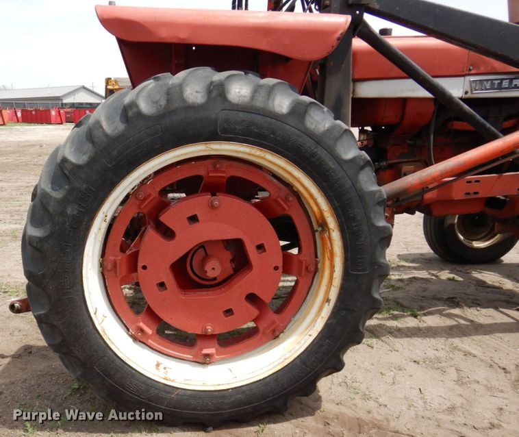 image for item DN7388 International Hydro  tractor