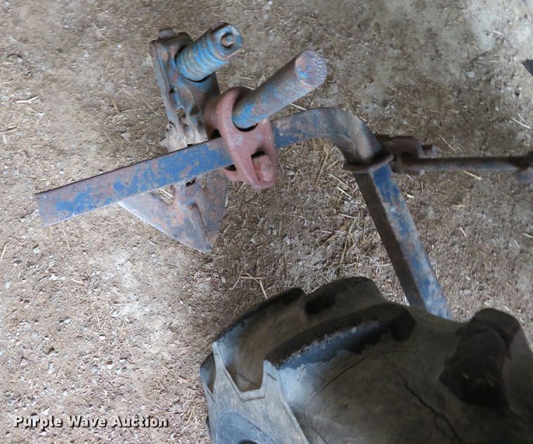 image for item DN7977 International F-Cub  tractor