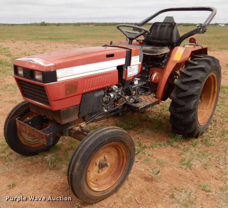 image for item DP3988 Case IH 255  tractor