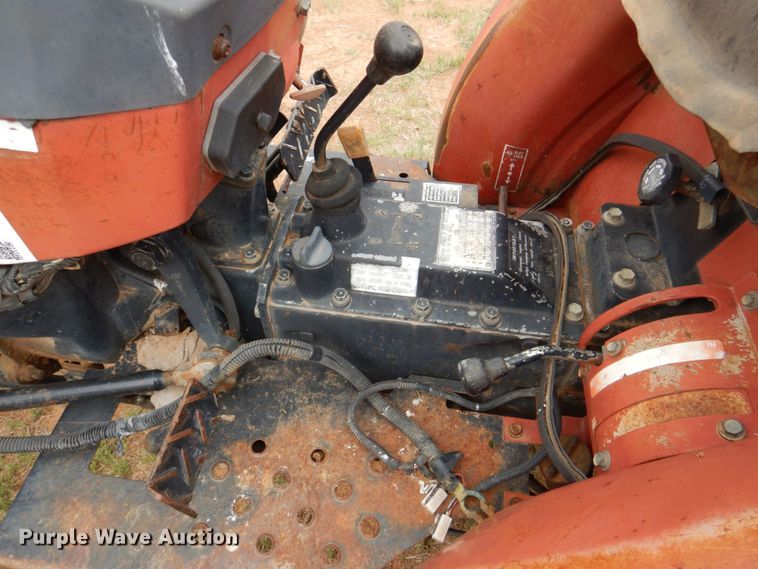 image for item DP3988 Case IH 255  tractor