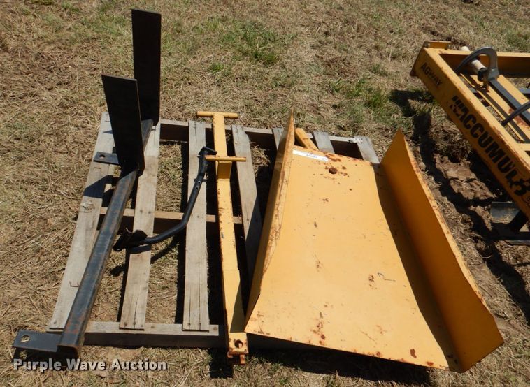 image for item DP4002 Hay handling equipment