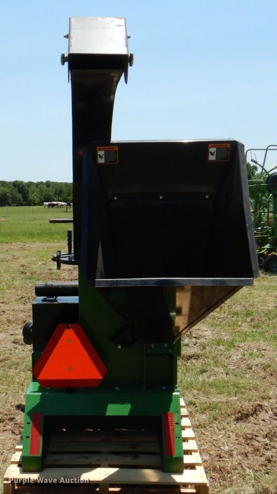 image for item DP4005 Frontier WC1105  wood chipper