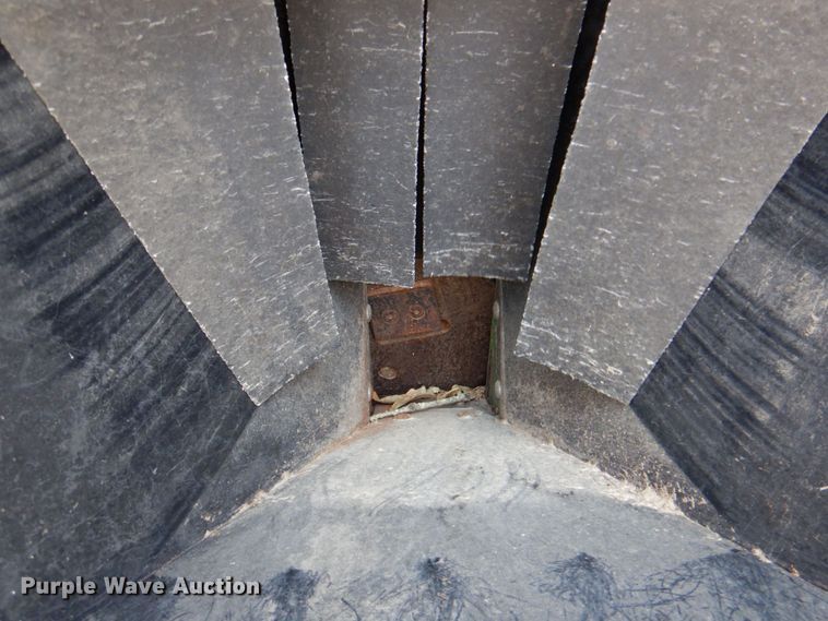 image for item DP4005 Frontier WC1105  wood chipper