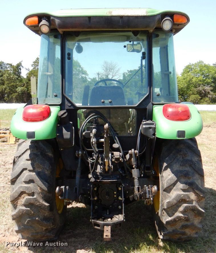 image for item DP4006 2005 John Deere 5225  MFWD tractor