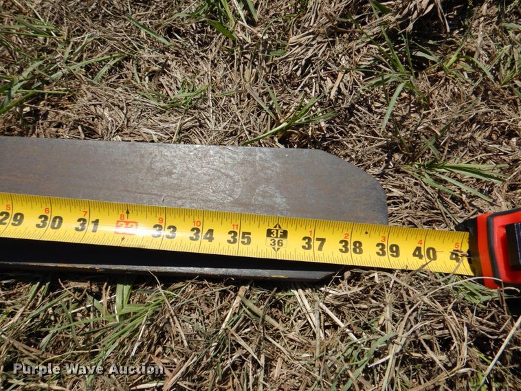 image for item DP4006 2005 John Deere 5225  MFWD tractor