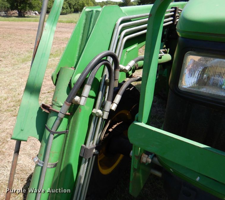 image for item DP4006 2005 John Deere 5225  MFWD tractor