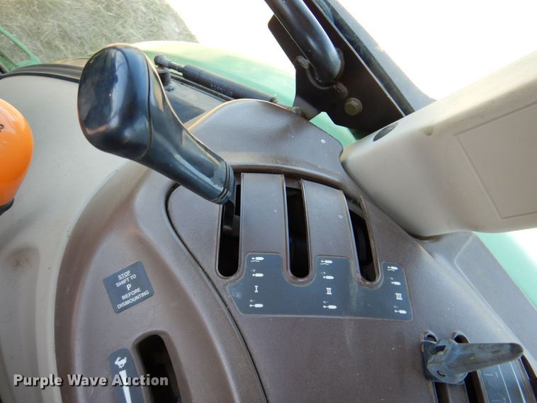 image for item DP4006 2005 John Deere 5225  MFWD tractor