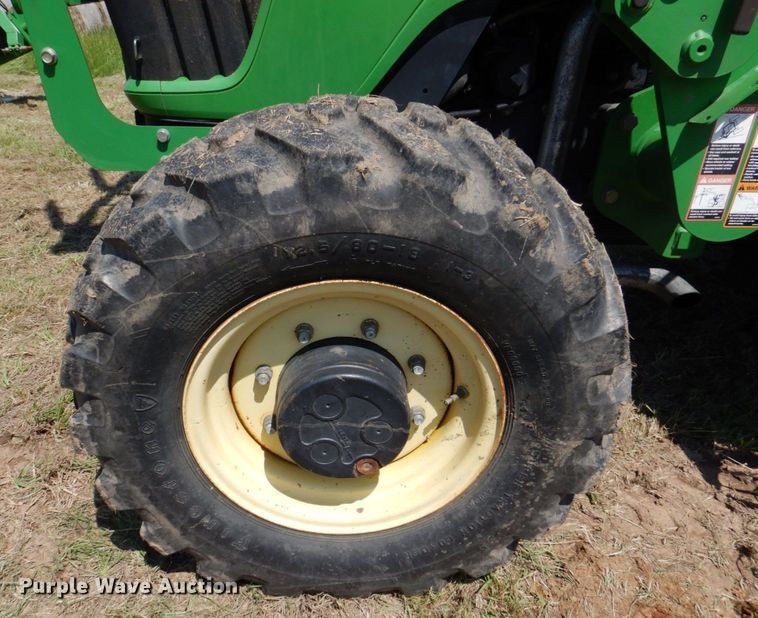 image for item DP4006 2005 John Deere 5225  MFWD tractor