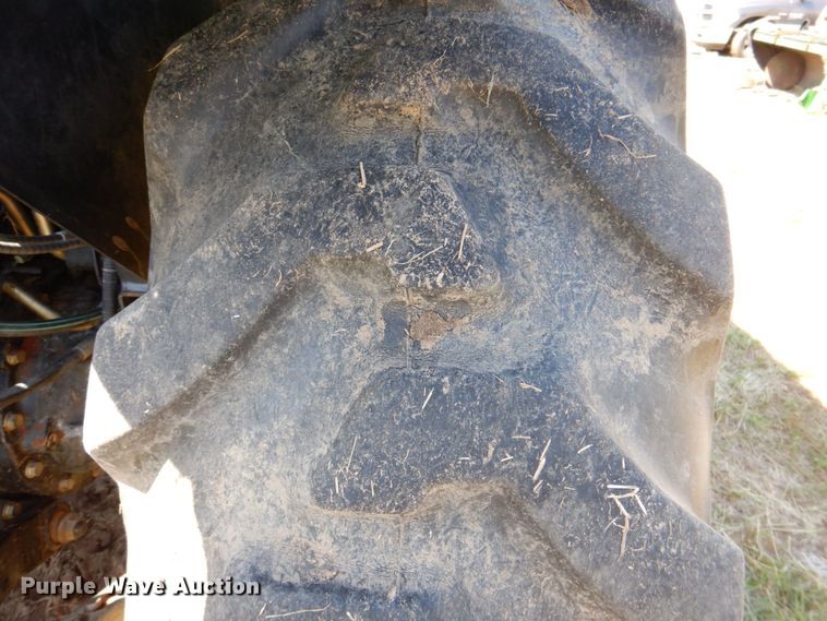 image for item DP4006 2005 John Deere 5225  MFWD tractor