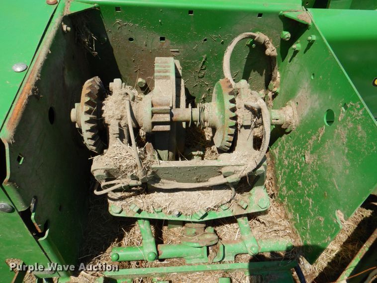 image for item DP4009 2008 John Deere 348  small square baler