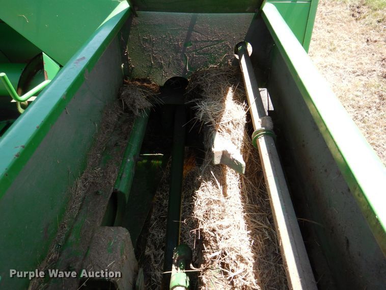 image for item DP4009 2008 John Deere 348  small square baler