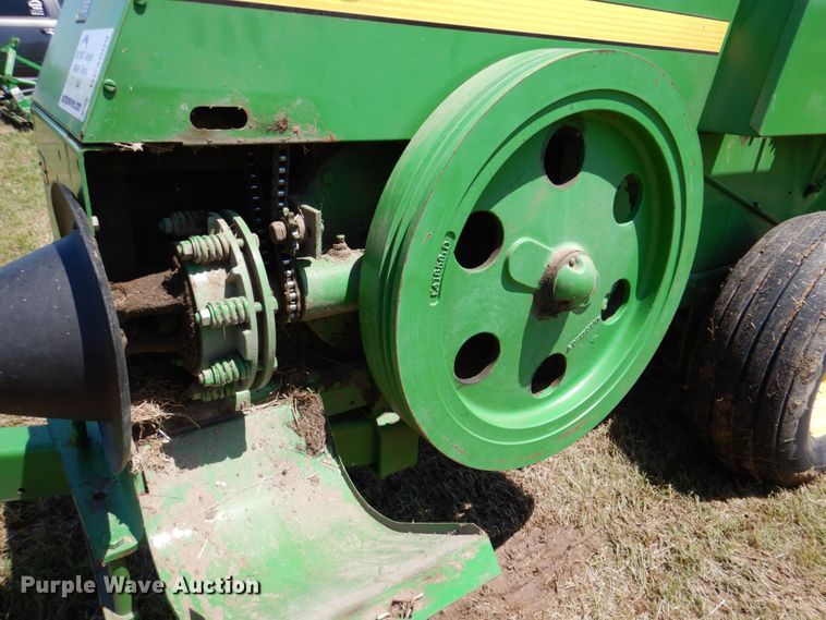 image for item DP4009 2008 John Deere 348  small square baler