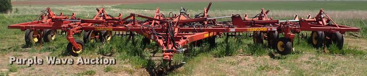 image for item DP4651 Sunflower Fallow King 3050-35  field cultivator