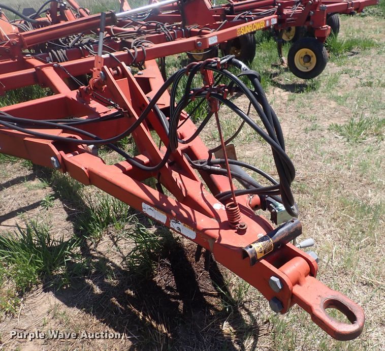 image for item DP4651 Sunflower Fallow King 3050-35  field cultivator