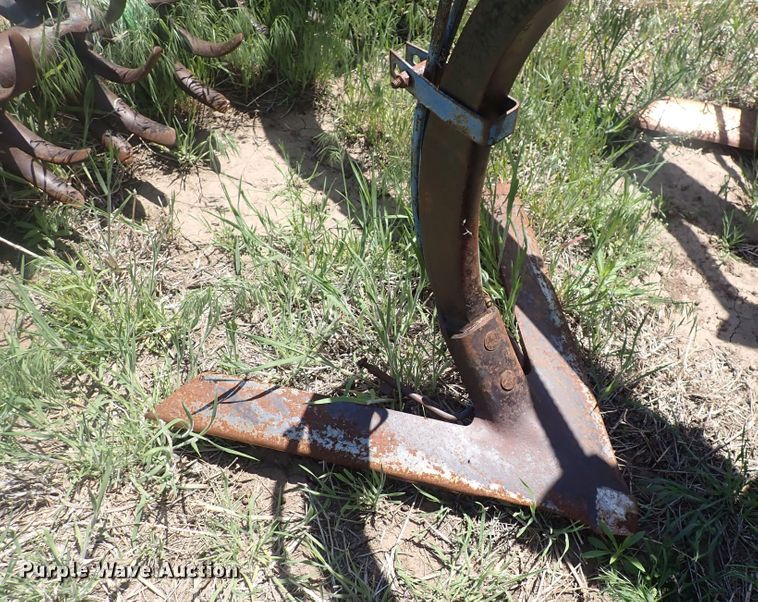 image for item DP4651 Sunflower Fallow King 3050-35  field cultivator