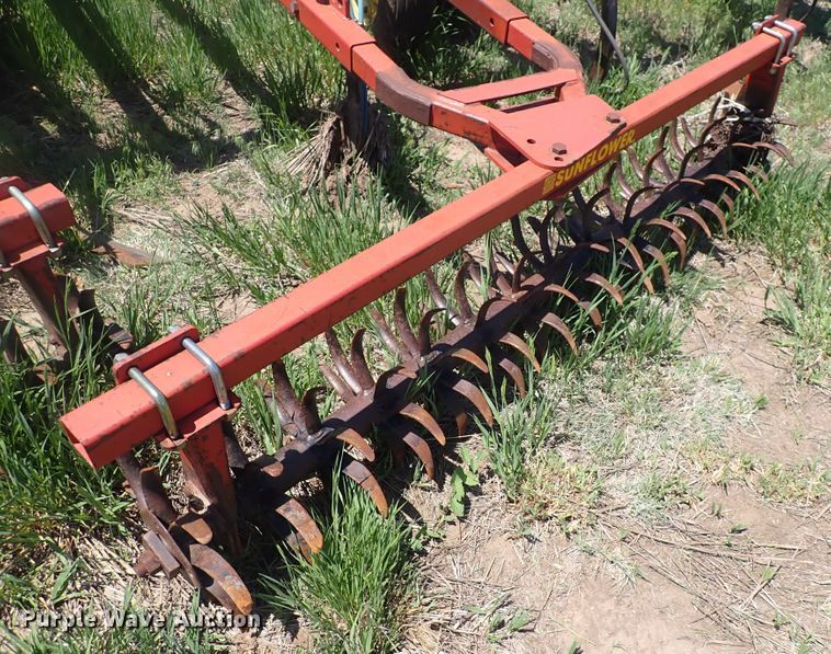 image for item DP4651 Sunflower Fallow King 3050-35  field cultivator