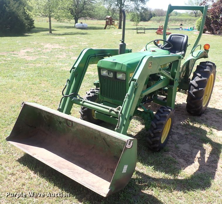 image for item DP4660 John Deere 850  MFWD tractor