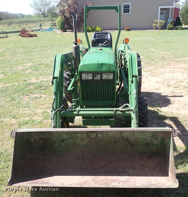 image for item DP4660 John Deere 850  MFWD tractor