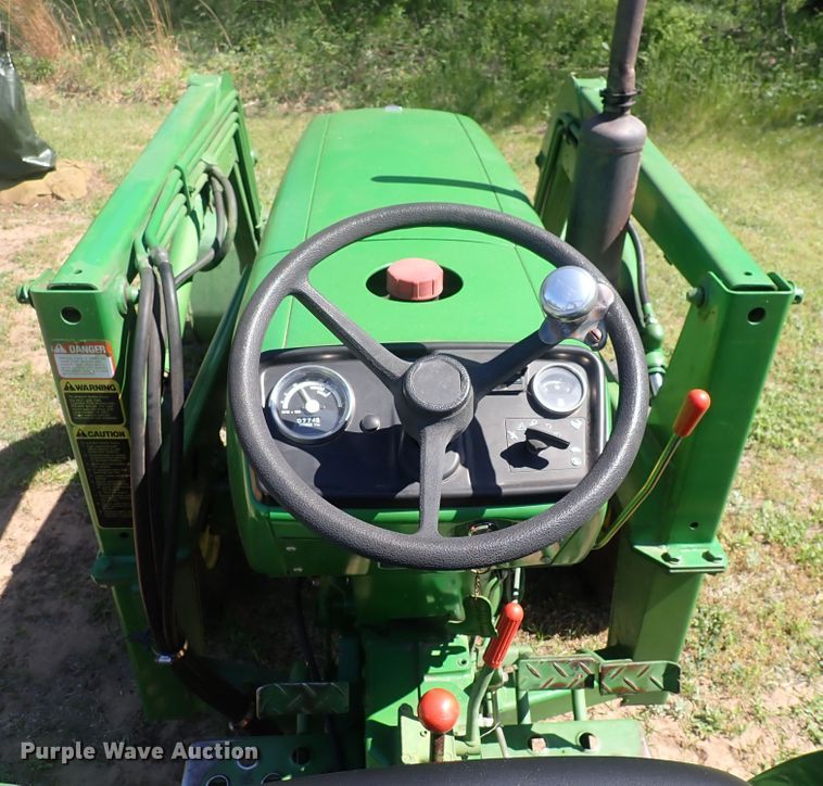 image for item DP4660 John Deere 850  MFWD tractor