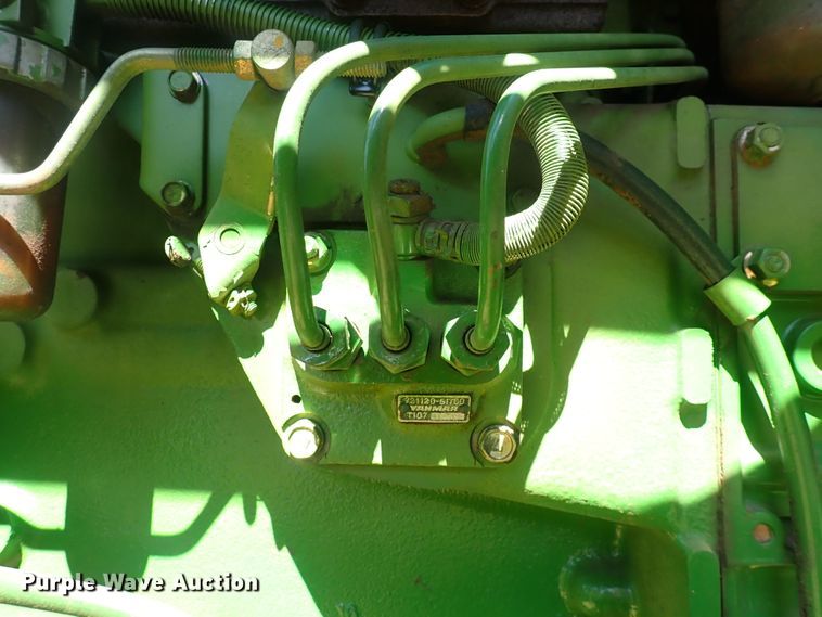 image for item DP4660 John Deere 850  MFWD tractor