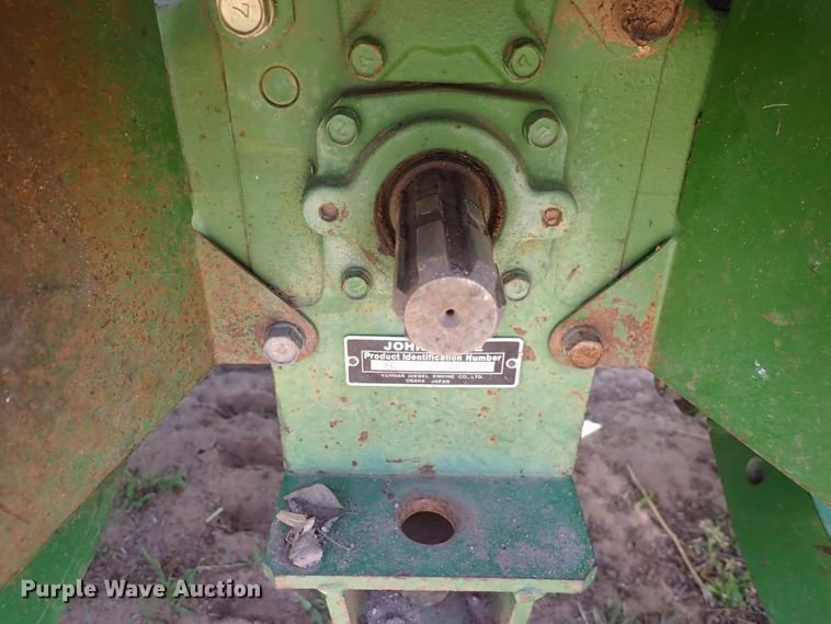 image for item DP4660 John Deere 850  MFWD tractor