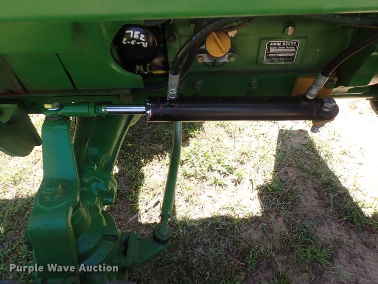 image for item DP4660 John Deere 850  MFWD tractor