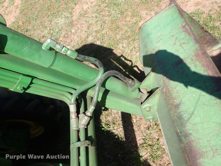 image for item DP4660 John Deere 850  MFWD tractor