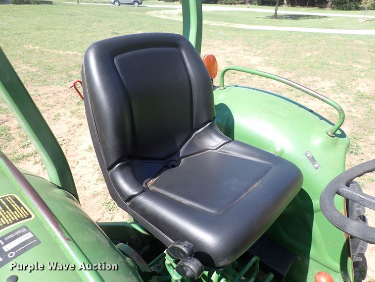 image for item DP4660 John Deere 850  MFWD tractor