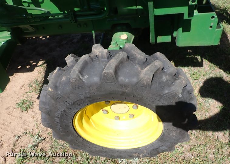 image for item DP4660 John Deere 850  MFWD tractor