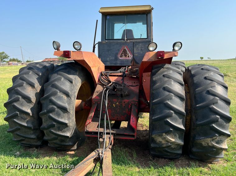 image for item DR1339 1981 Versatile 895  4WD tractor