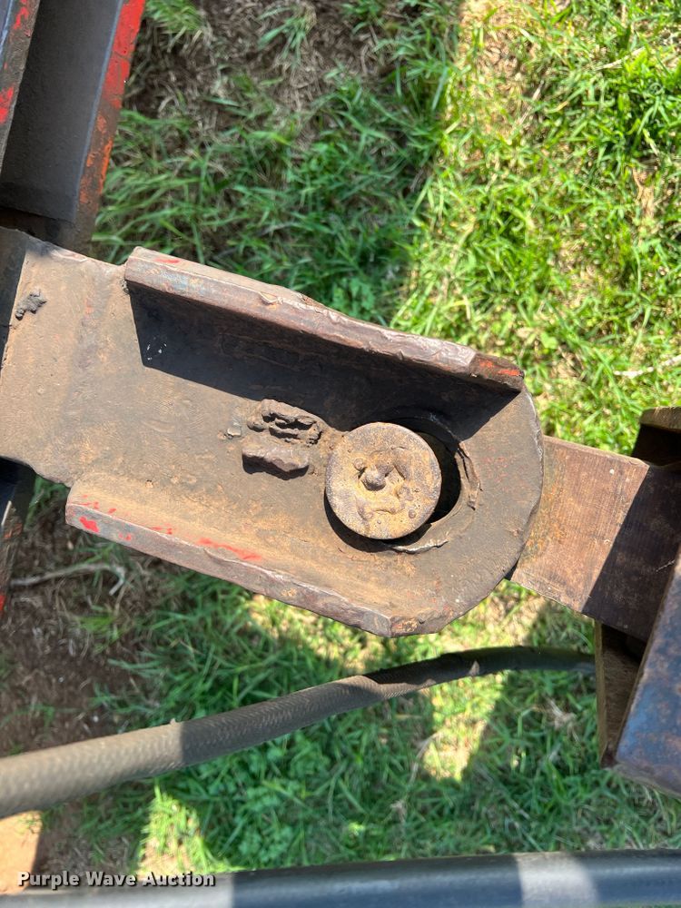 image for item DR1339 1981 Versatile 895  4WD tractor