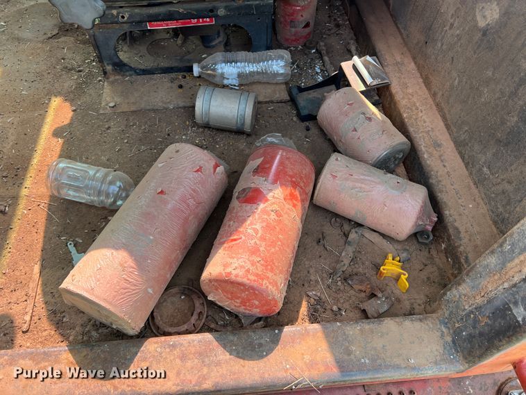 image for item DR1339 1981 Versatile 895  4WD tractor