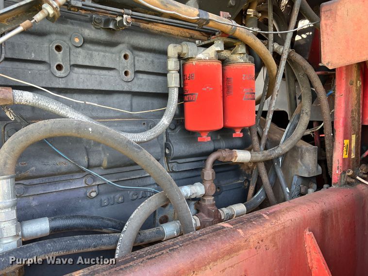 image for item DR1339 1981 Versatile 895  4WD tractor