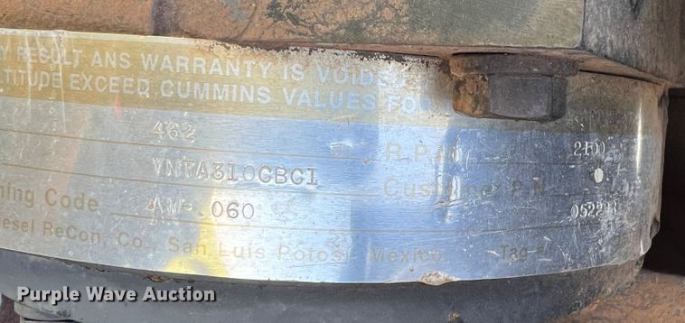 image for item DR1339 1981 Versatile 895  4WD tractor