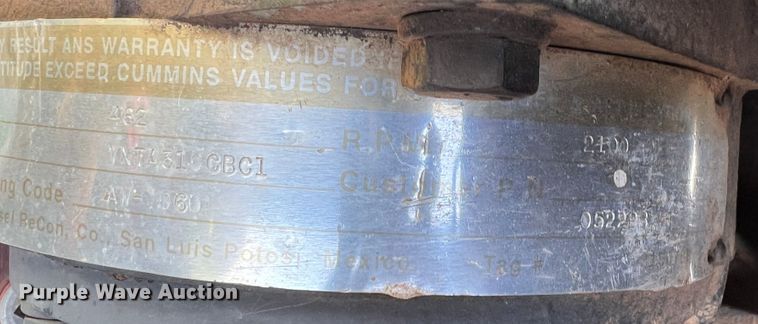 image for item DR1339 1981 Versatile 895  4WD tractor