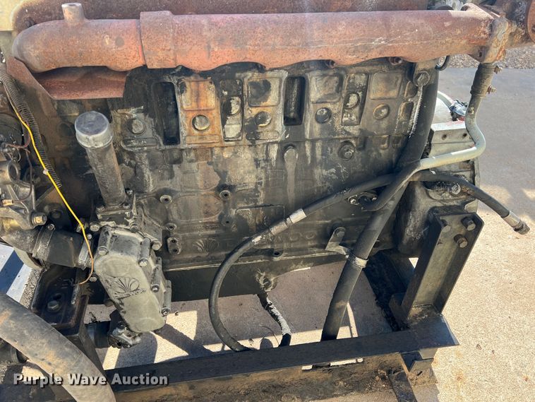 image for item DR1341 2001 Daewoo  engine