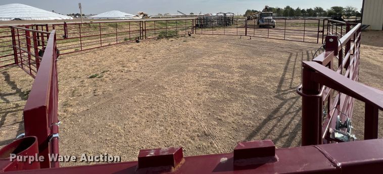 image for item DR1343 2022 Range Corral 90R  corral