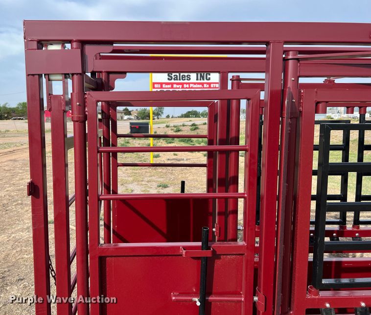 image for item DR1344 Livestock squeeze chute