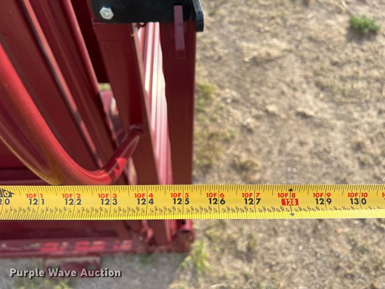 image for item DR1344 Livestock squeeze chute