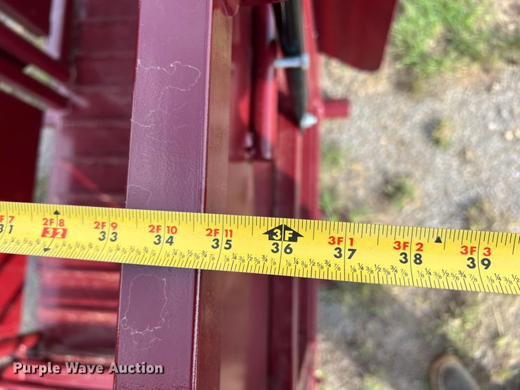 image for item DR1344 Livestock squeeze chute